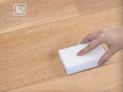 木地板縫隙太臟怎么處理？使用納米海綿一擦即凈